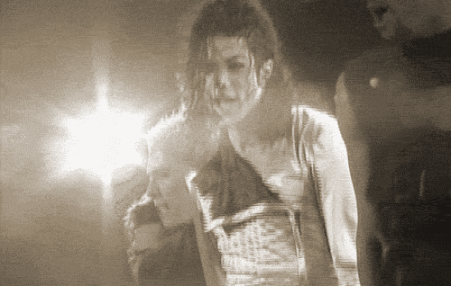 DangerousTour3.gif image by DivinityInMotionx3